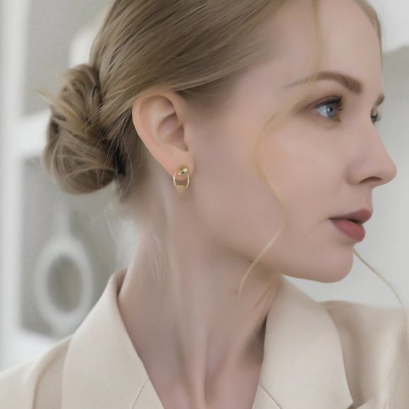 New 18k Gold Plated Circle Heart Earrings - Picture 3 of 5